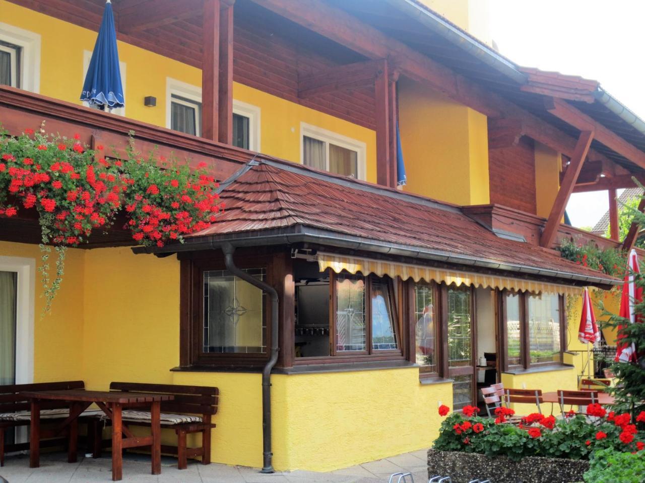 Hotel Alp Inn - Chiemgaukarte Inclusive Рупольдінг Екстер'єр фото